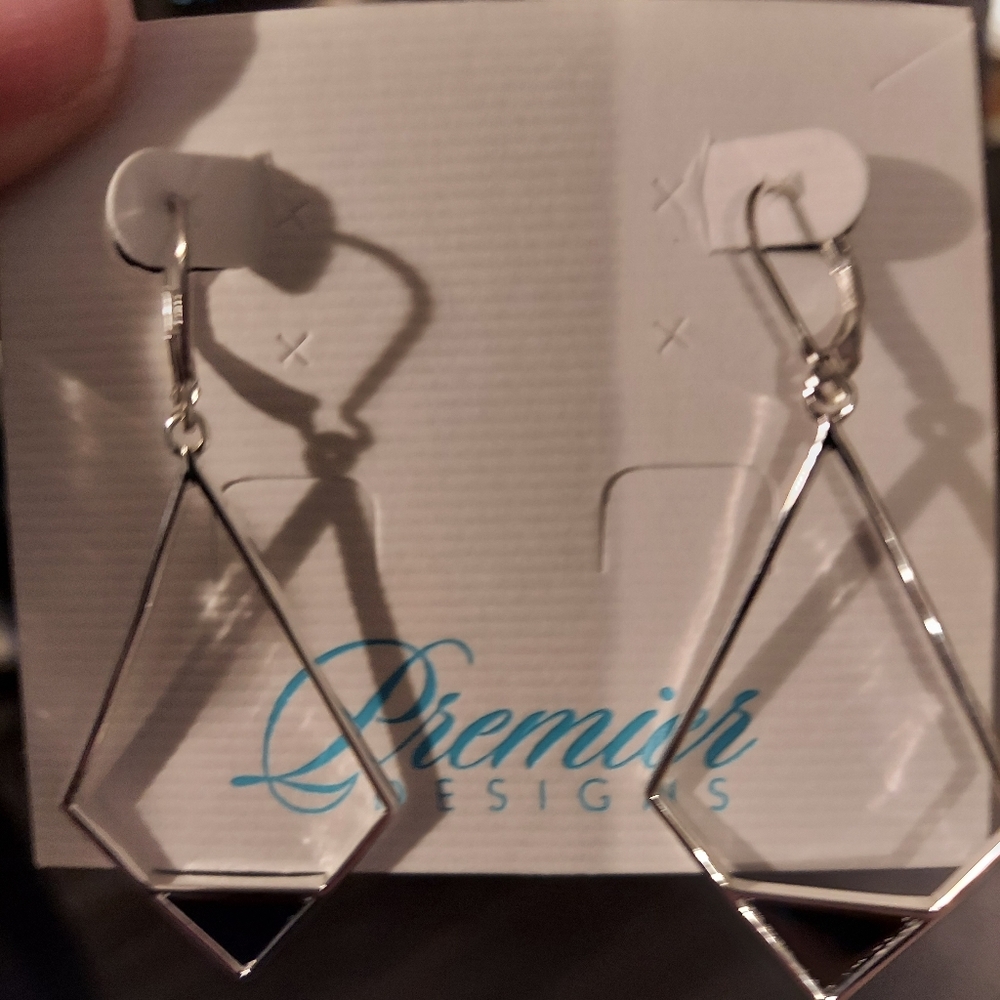 Premiere Earrings